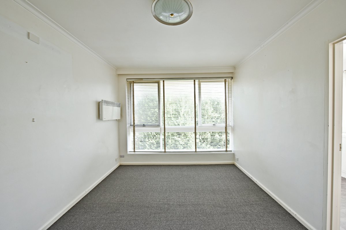 Gallery: 19/71 Allison Road