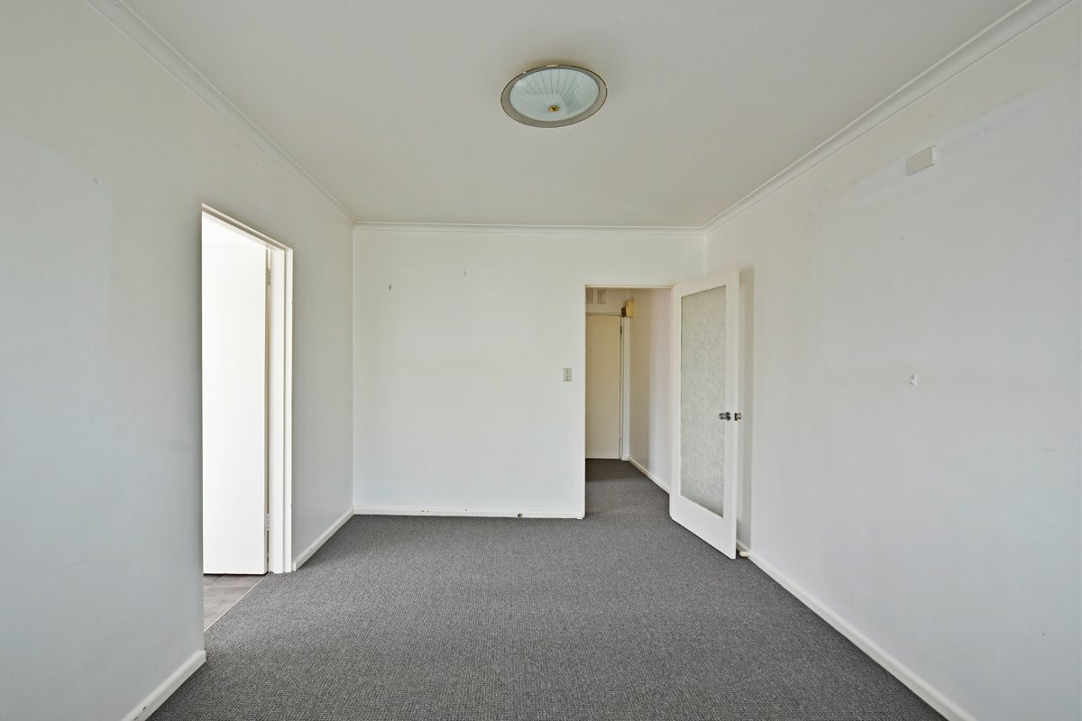 Gallery: 19/71 Allison Road