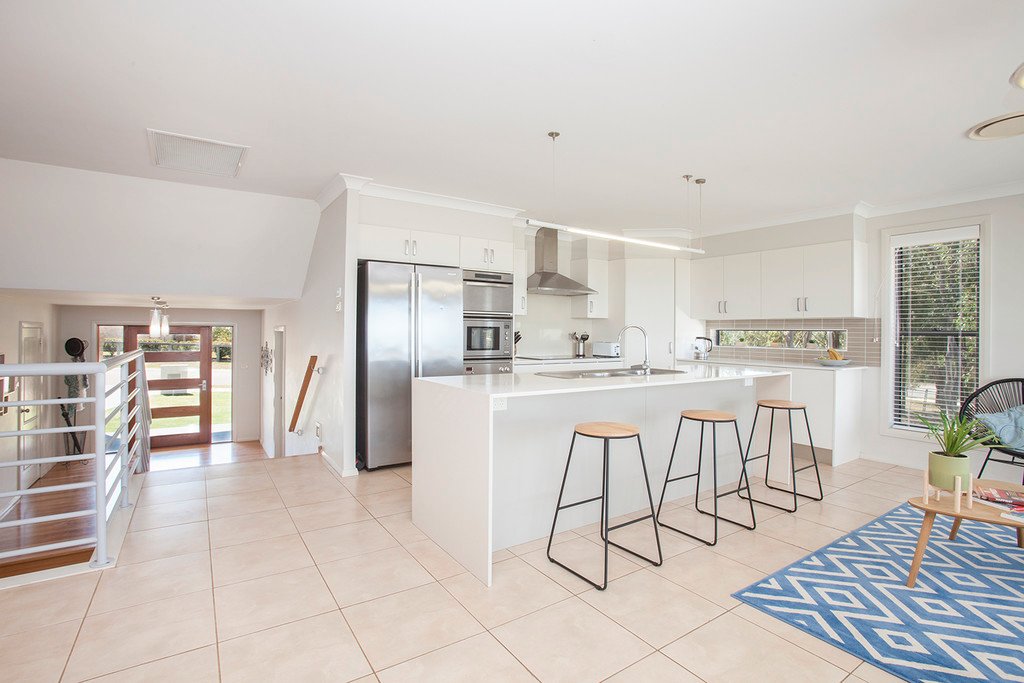 198 Bolwarra Park Drv  BOLWARRA HEIGHTS 3