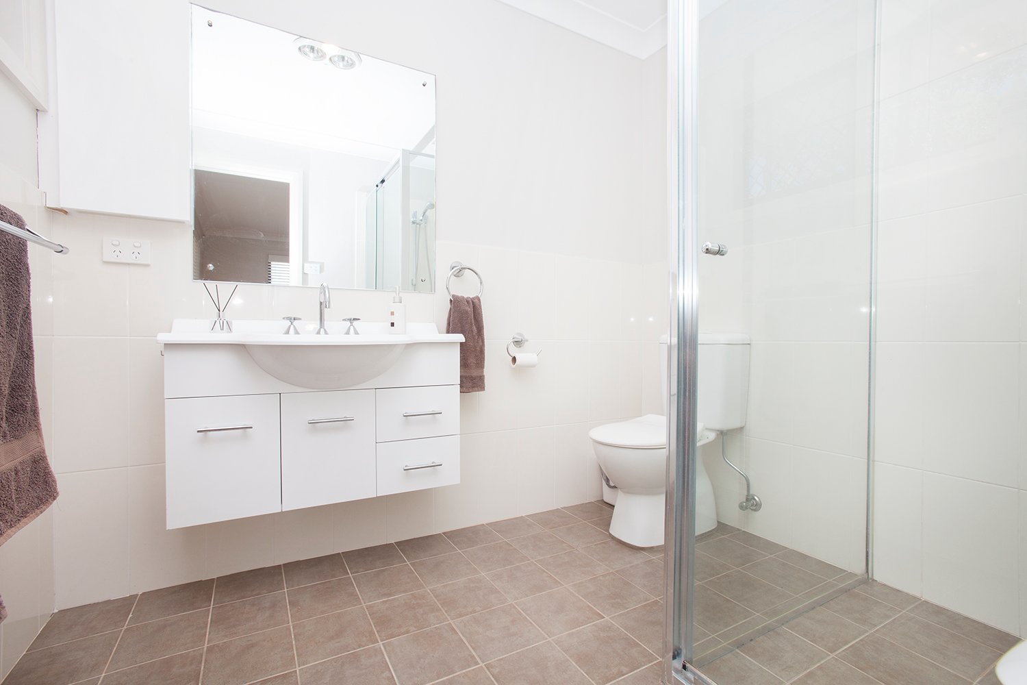 198 Bolwarra Park Drv  BOLWARRA HEIGHTS 9