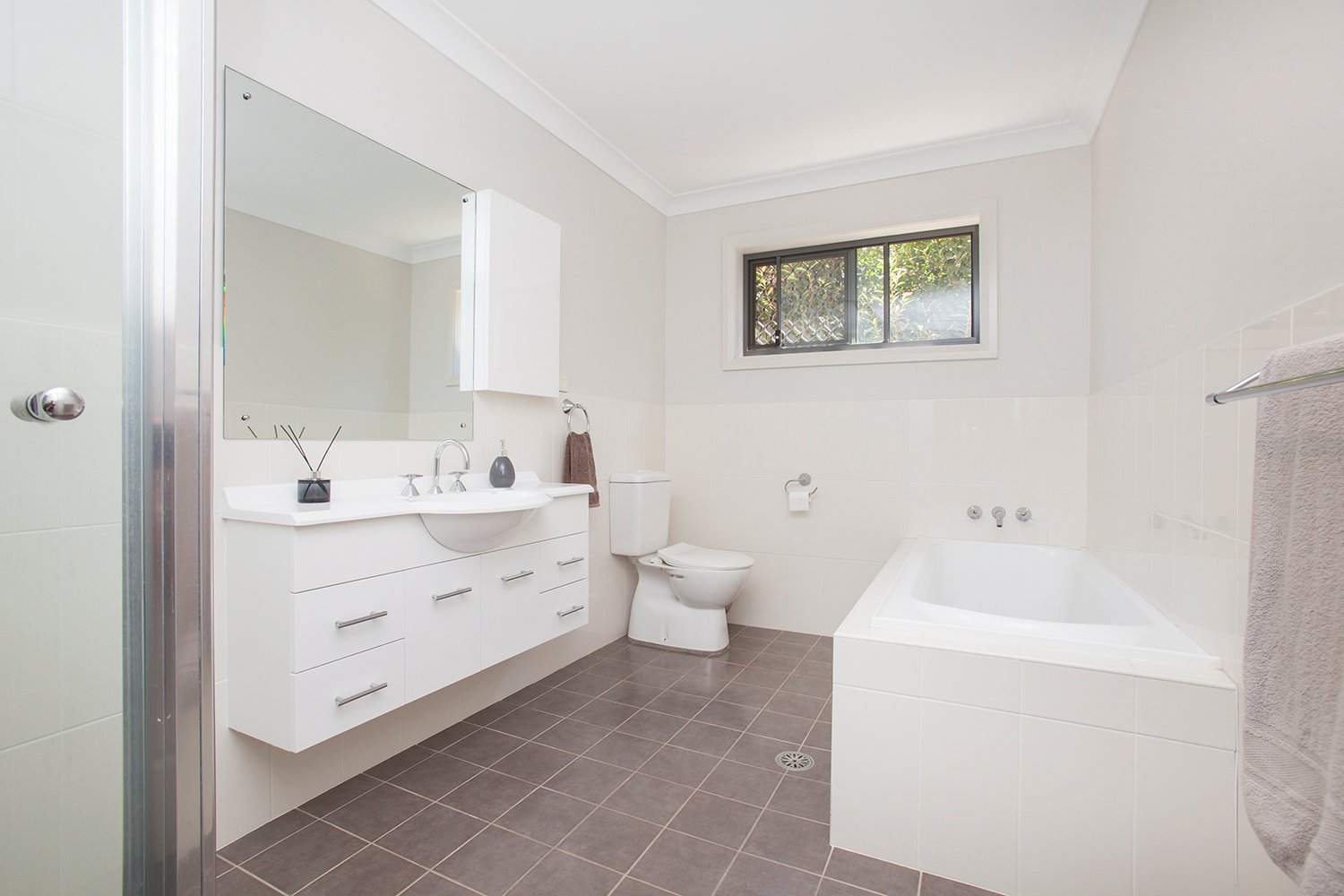 198 Bolwarra Park Drv  BOLWARRA HEIGHTS 14