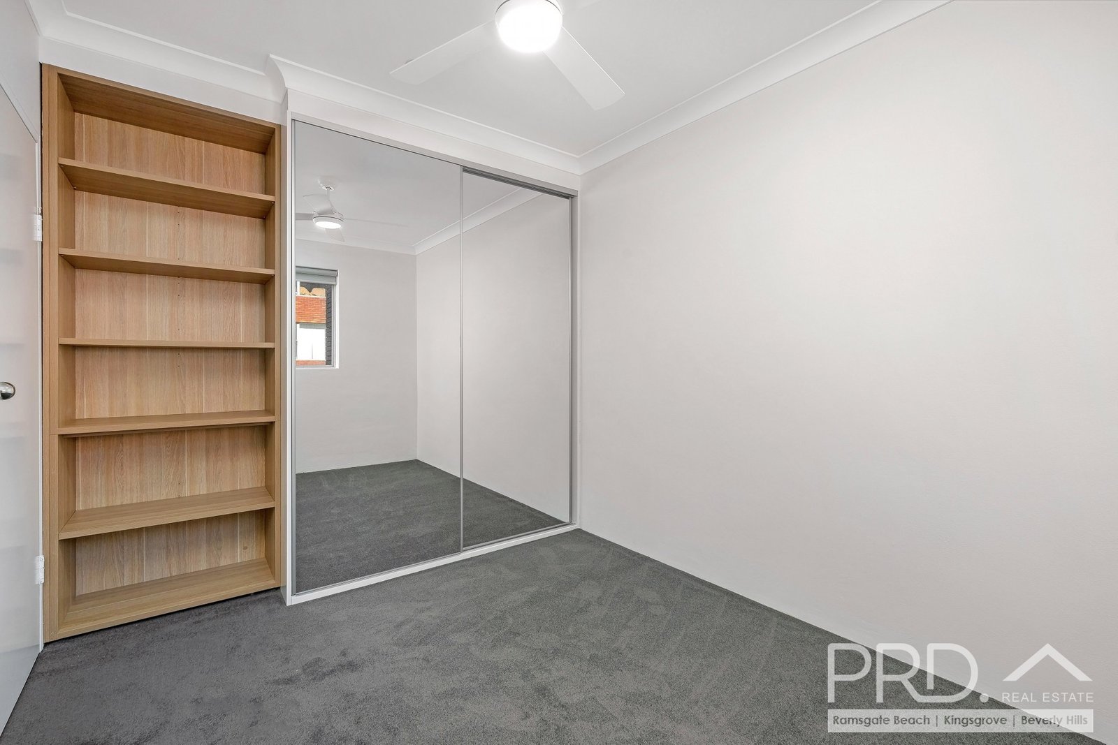1/98 Chuter Avenue RAMSGATE BEACH 4