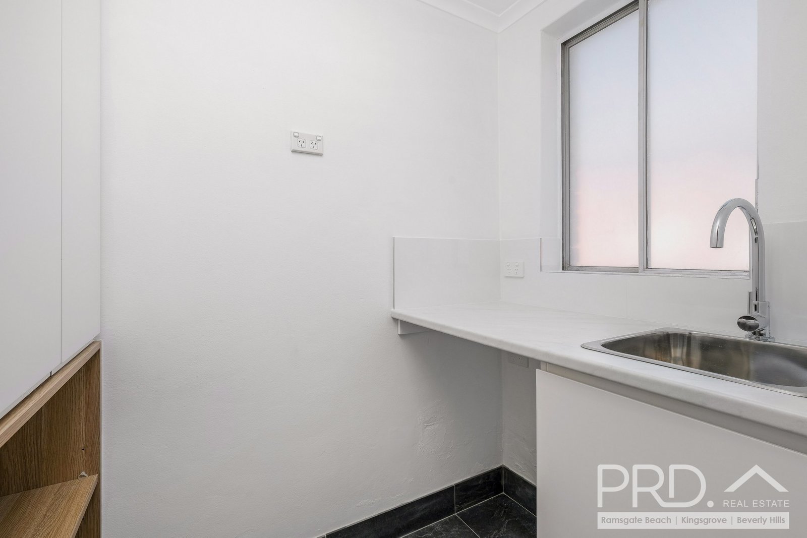 1/98 Chuter Avenue RAMSGATE BEACH 8
