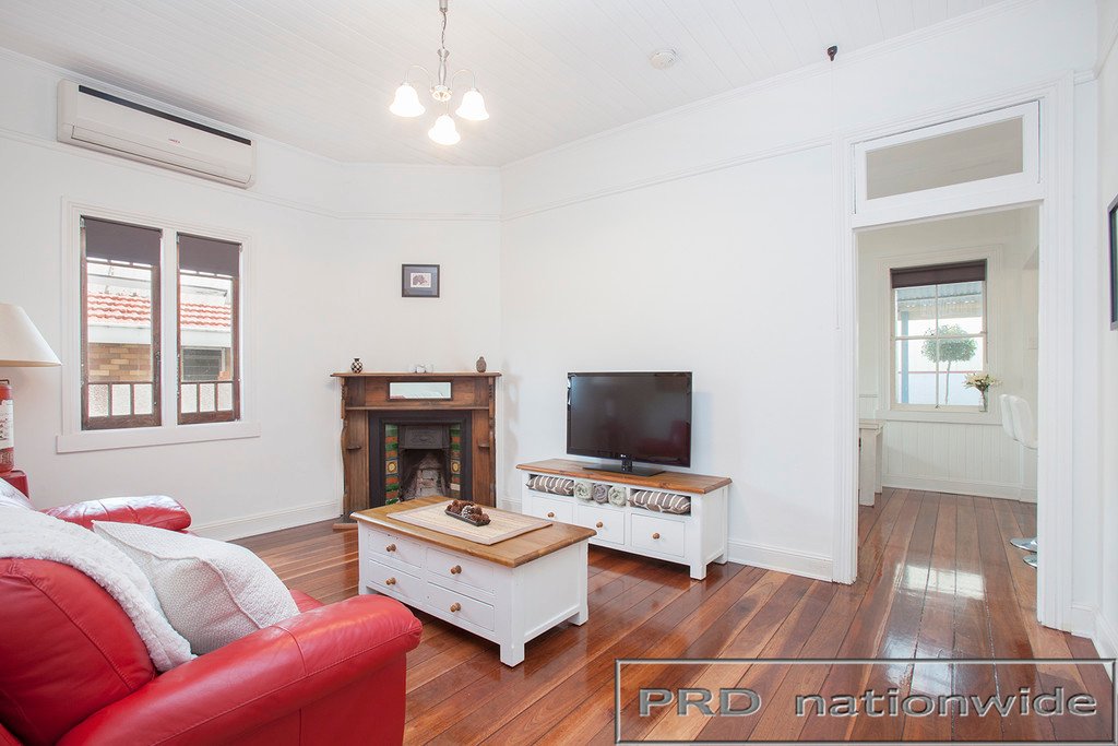 198 George Street EAST MAITLAND 9