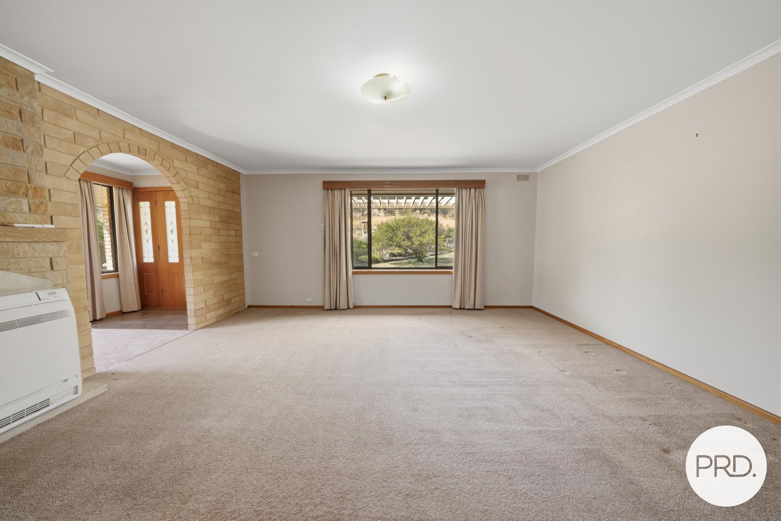 198 Lachlan Road LACHLAN 11