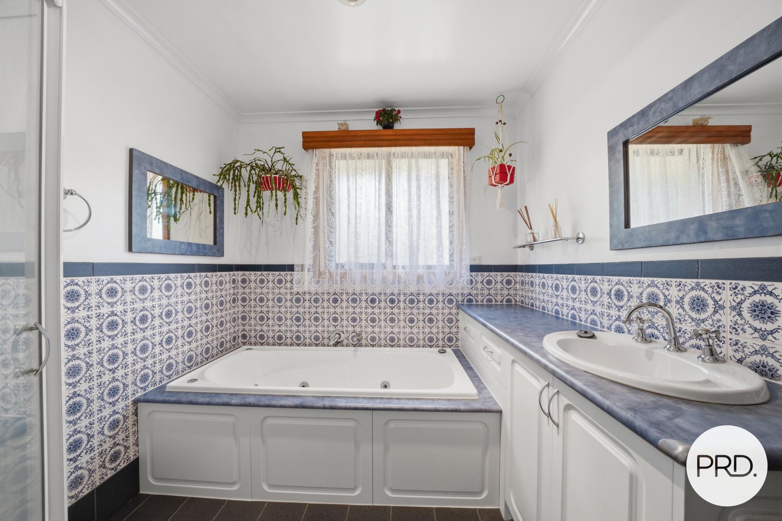 198 Lachlan Road LACHLAN 19