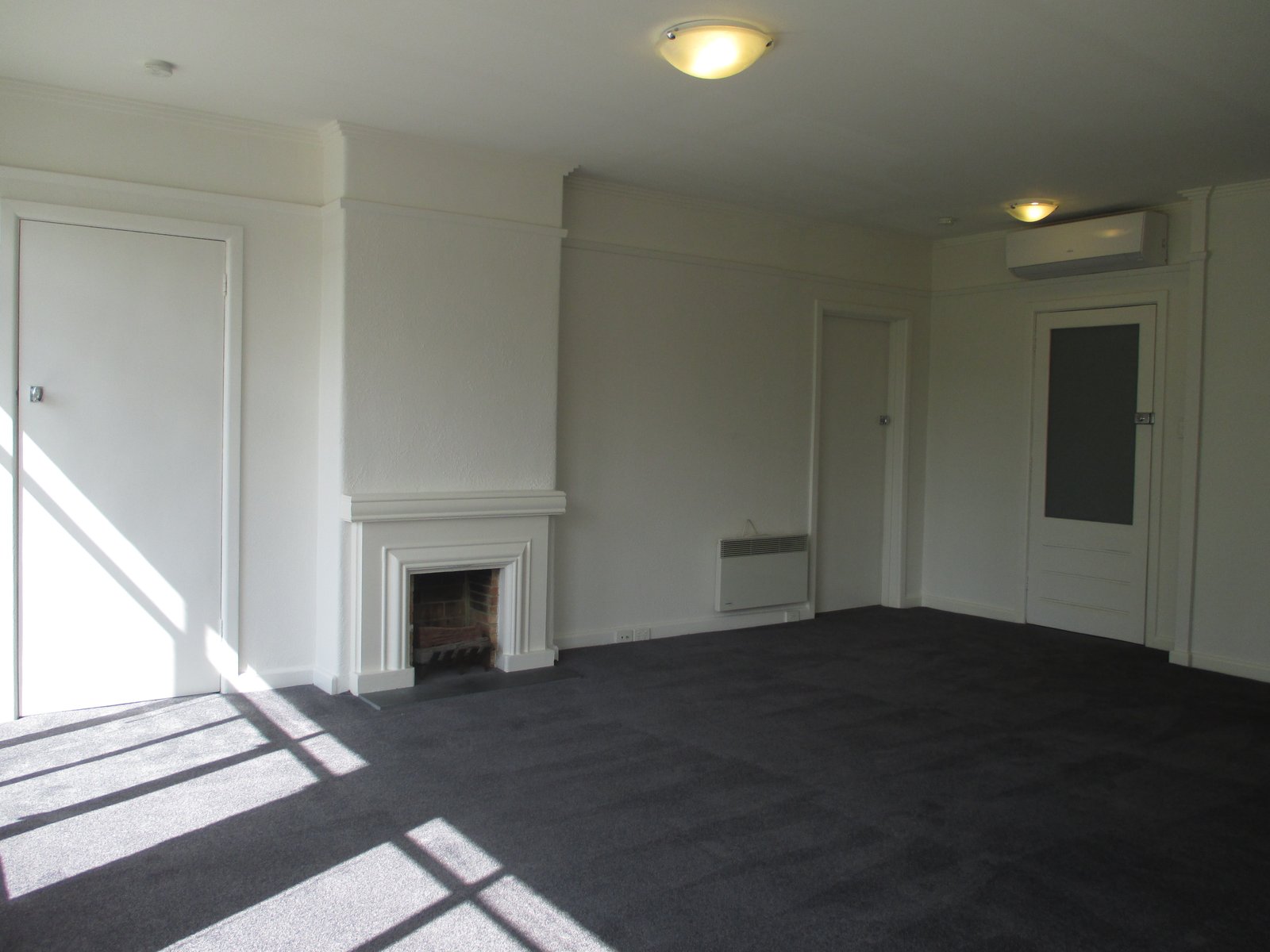 Gallery: 19/8 Louise Street