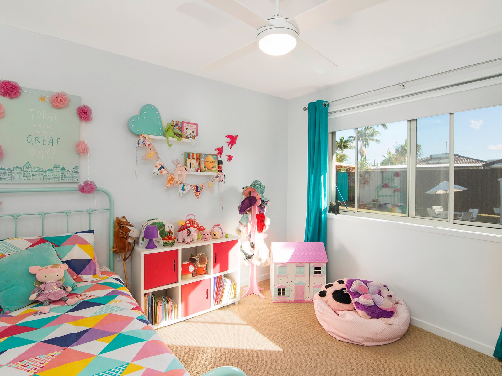 198 Townson Avenue PALM BEACH 15