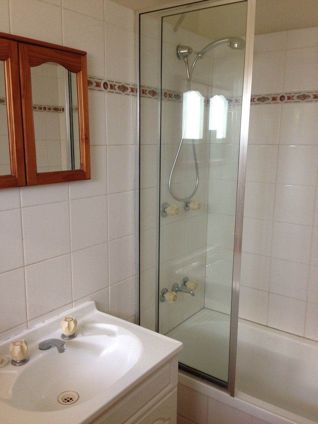 1/98 Vernon Street NUNDAH 4