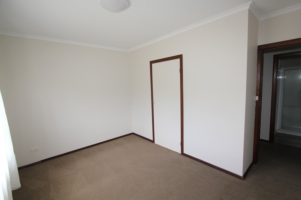 198 Yarrowee Street SEBASTOPOL 10