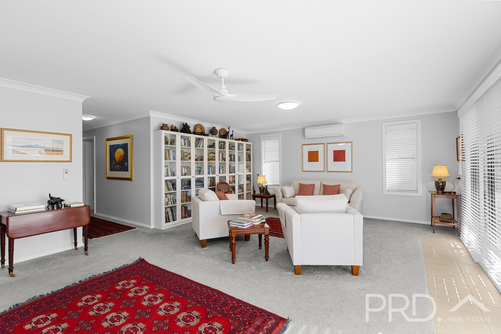 19/84 Currawong Road TUMUT 9