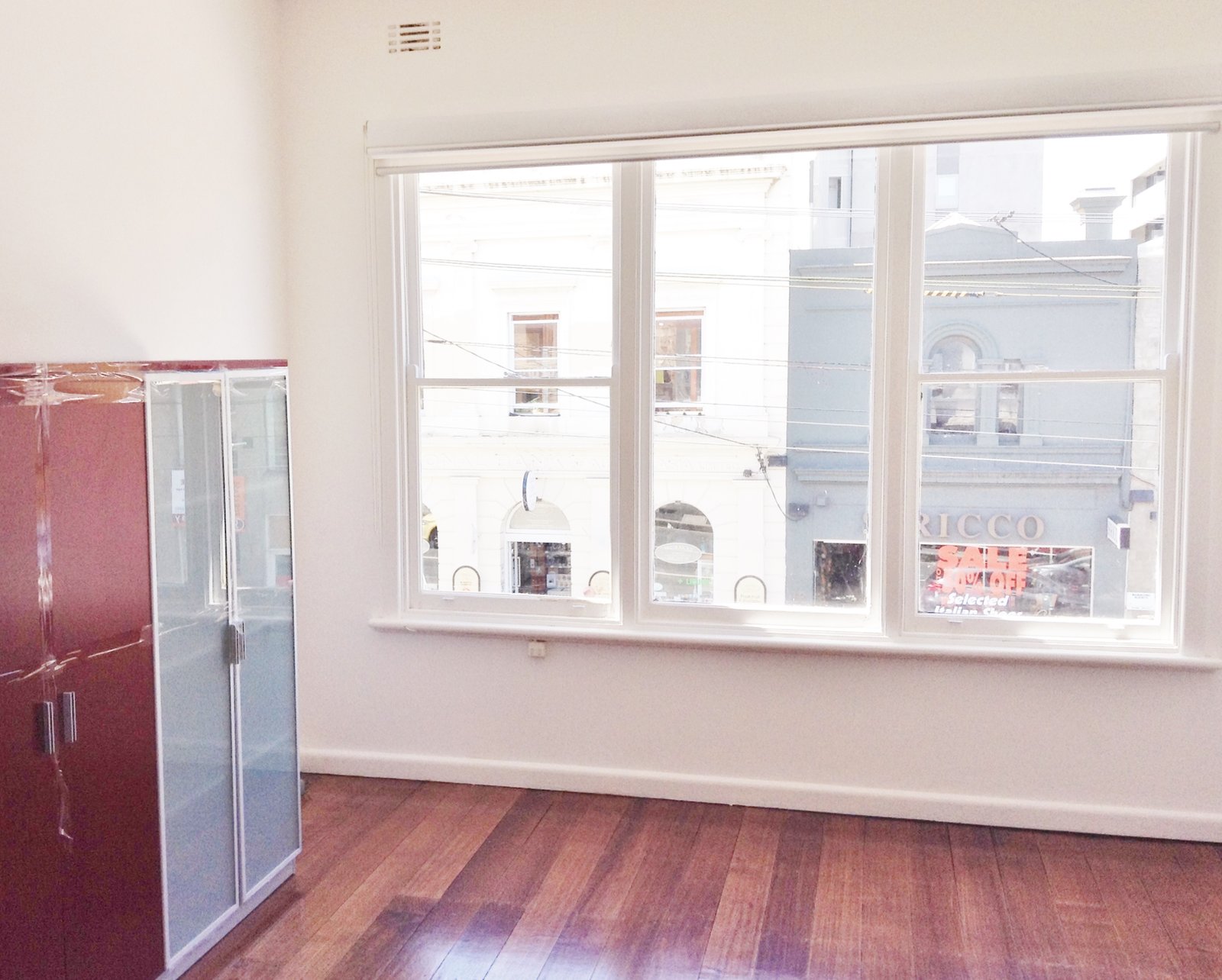Gallery: 198a Bridge Road