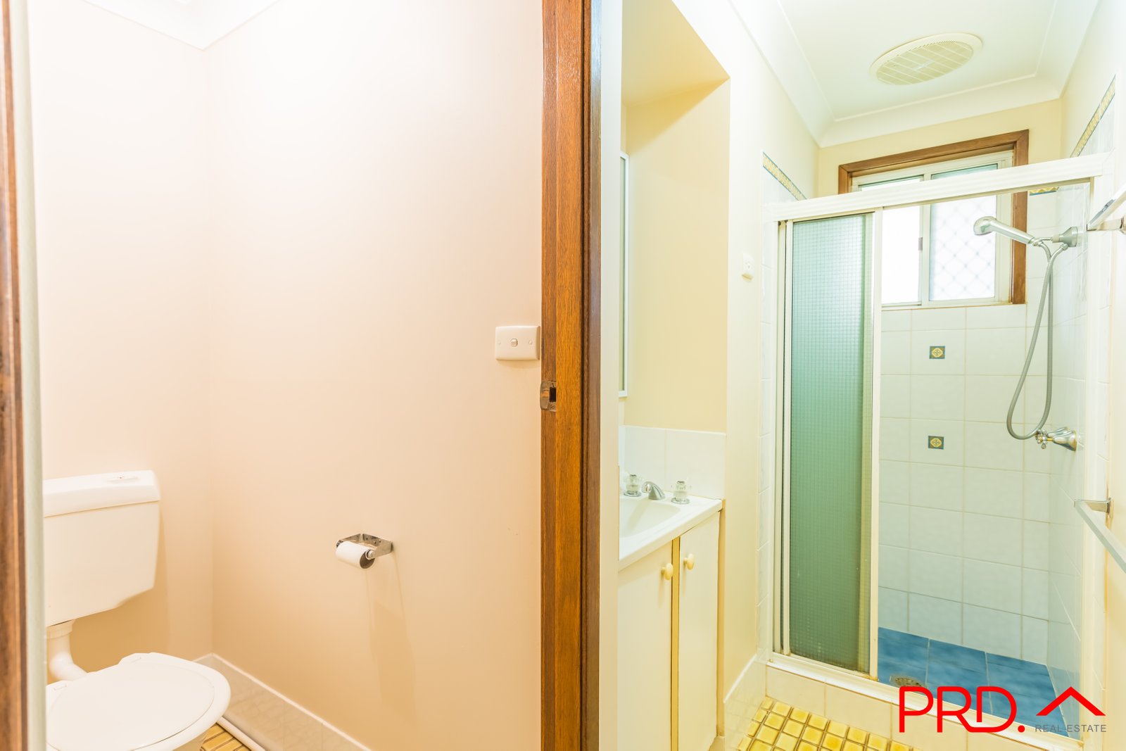 1/98A Carthage Street TAMWORTH 10