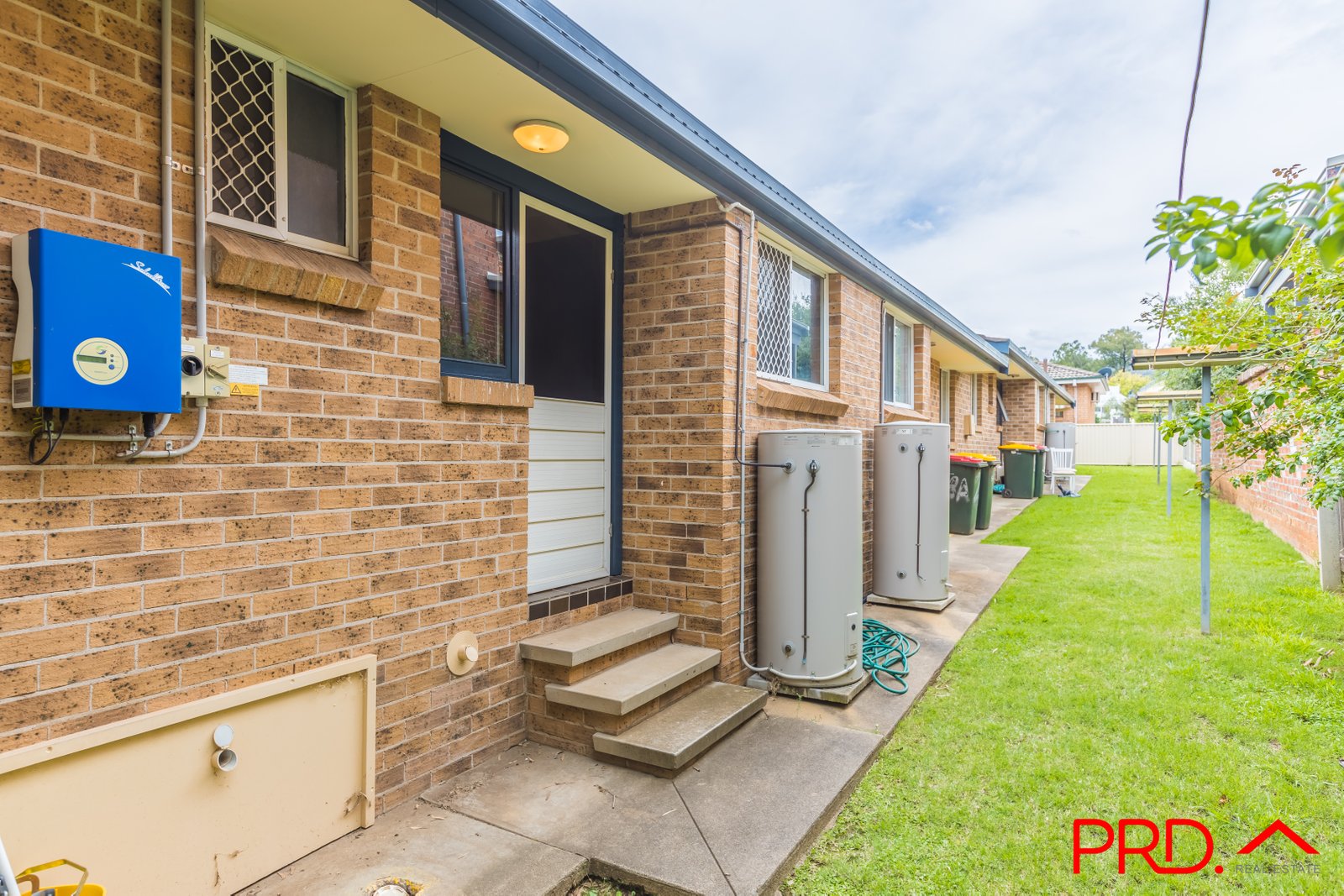 1/98A Carthage Street TAMWORTH 12