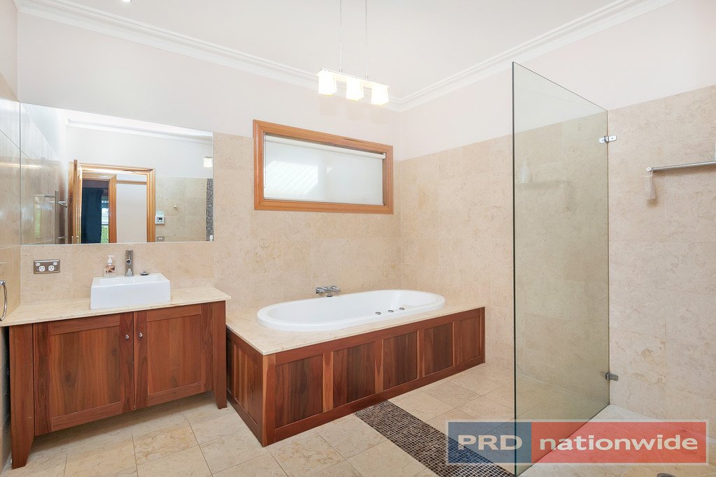 199 Coulsons Road WARRENHEIP 11