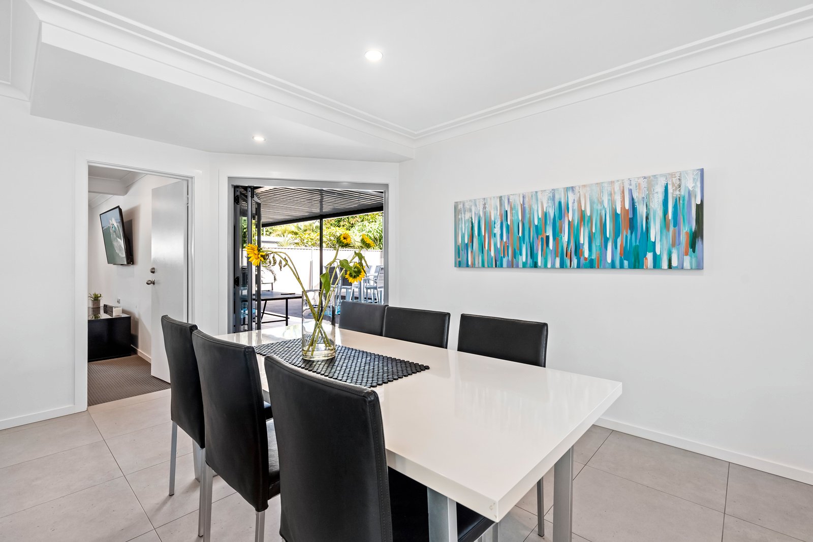 199 Mallawa Drive PALM BEACH 8