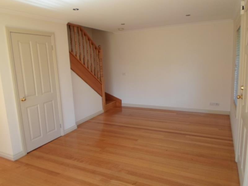 Gallery: 1/99 Roberts Street