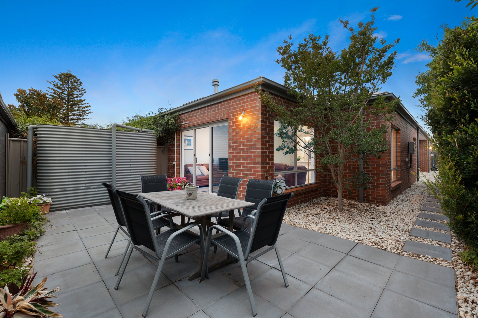 Gallery: 19A Apex Avenue