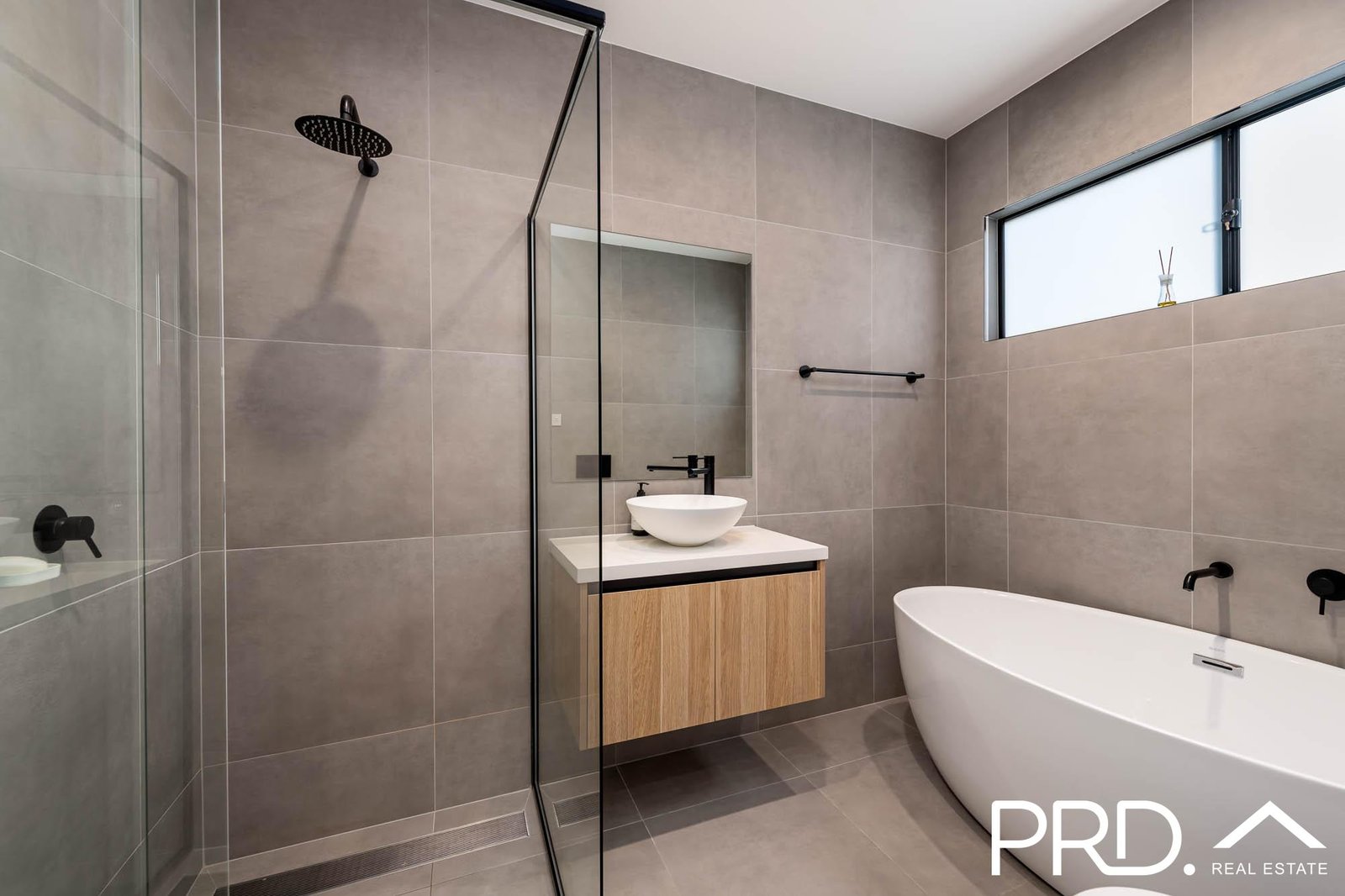 19a Baldi Avenue PANANIA 8