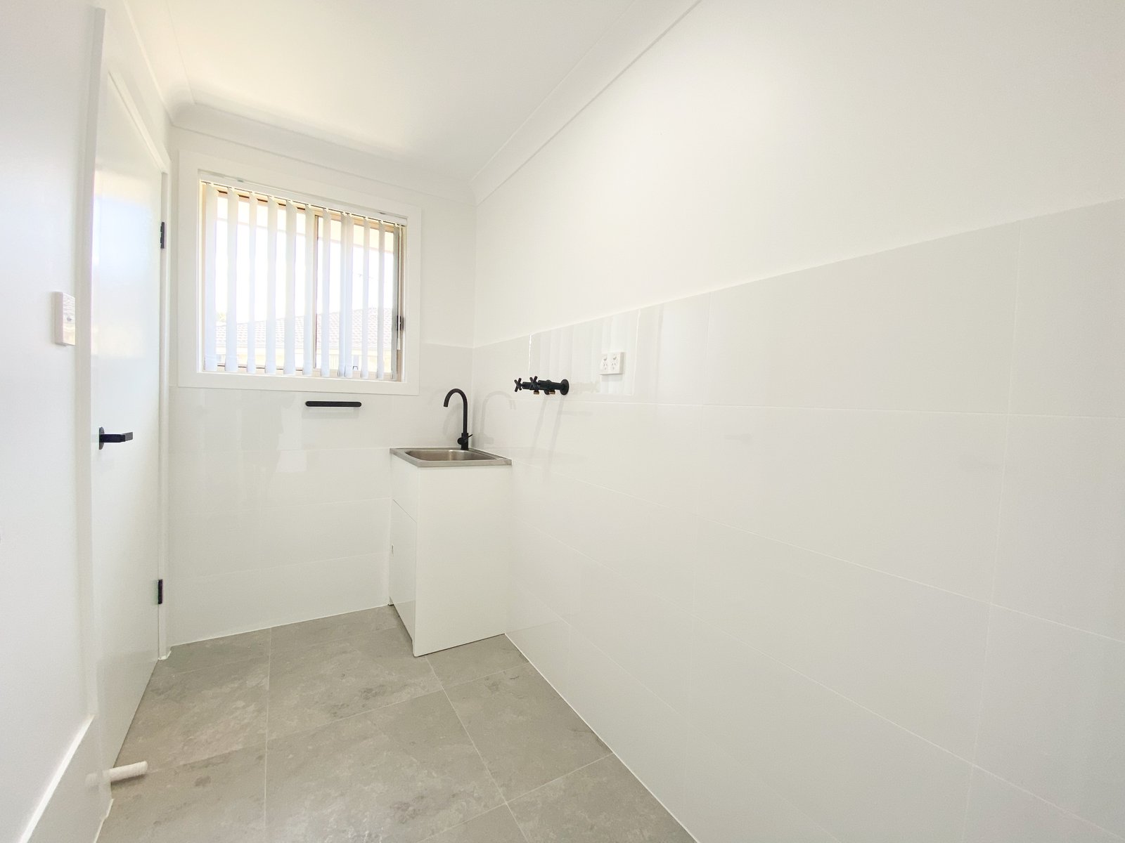 19A Cabin Close CORLETTE 23