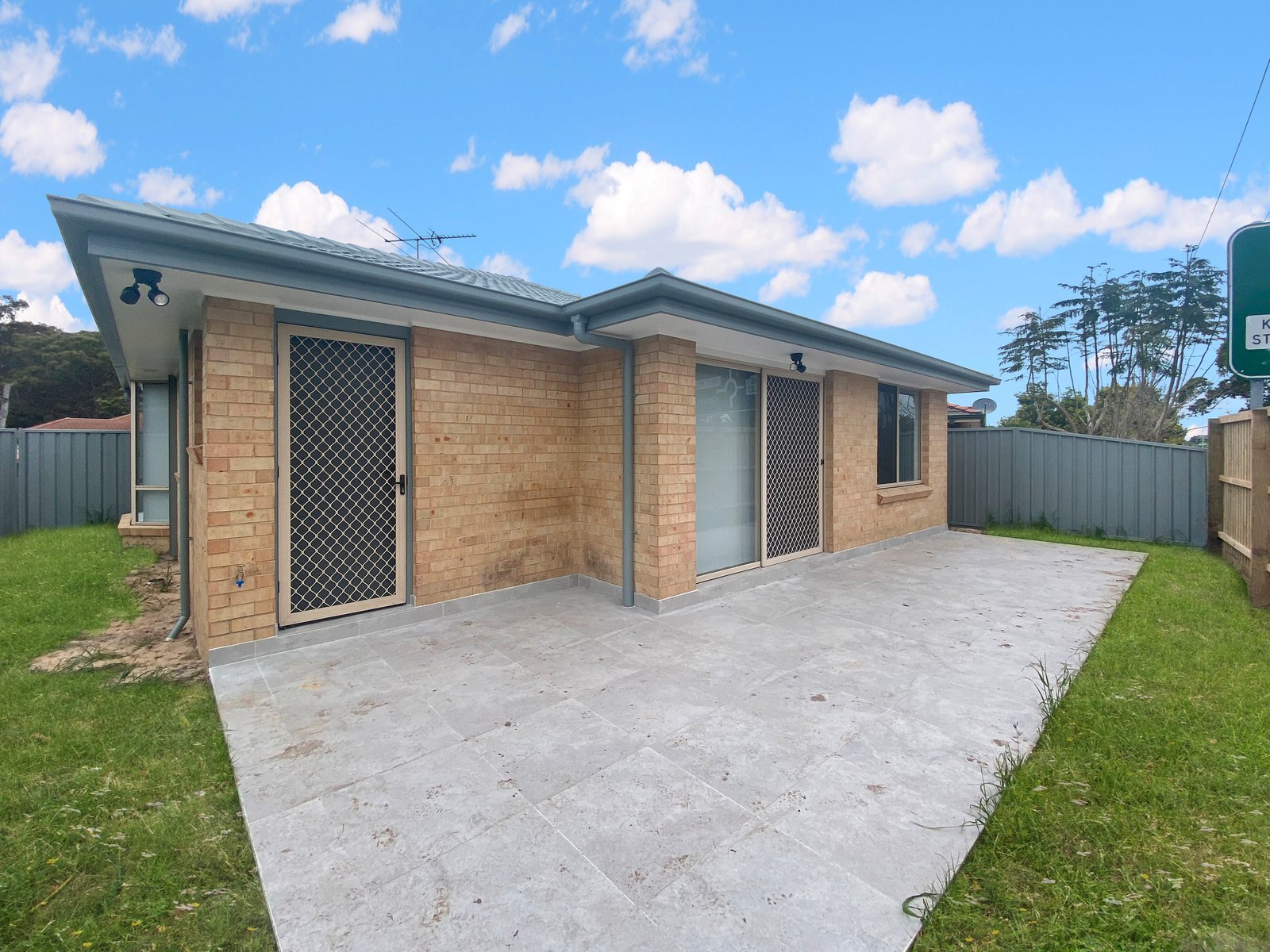 19A Cabin Close CORLETTE 25