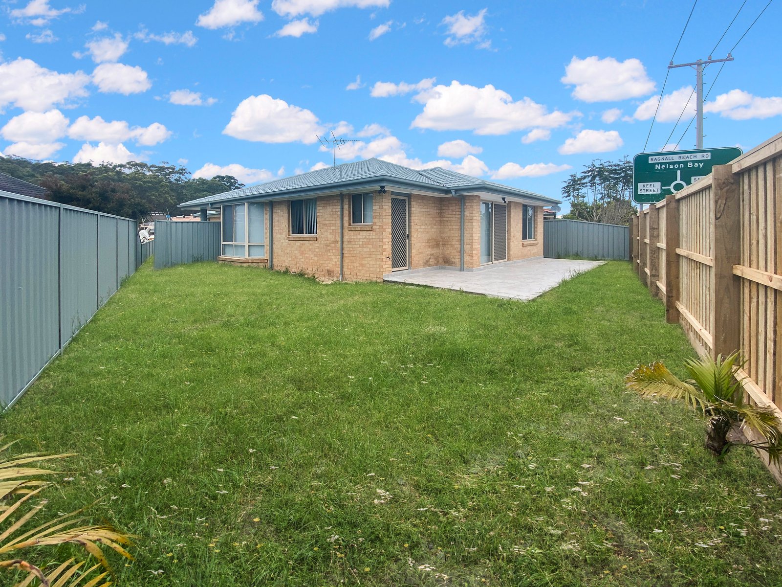 19A Cabin Close CORLETTE 27