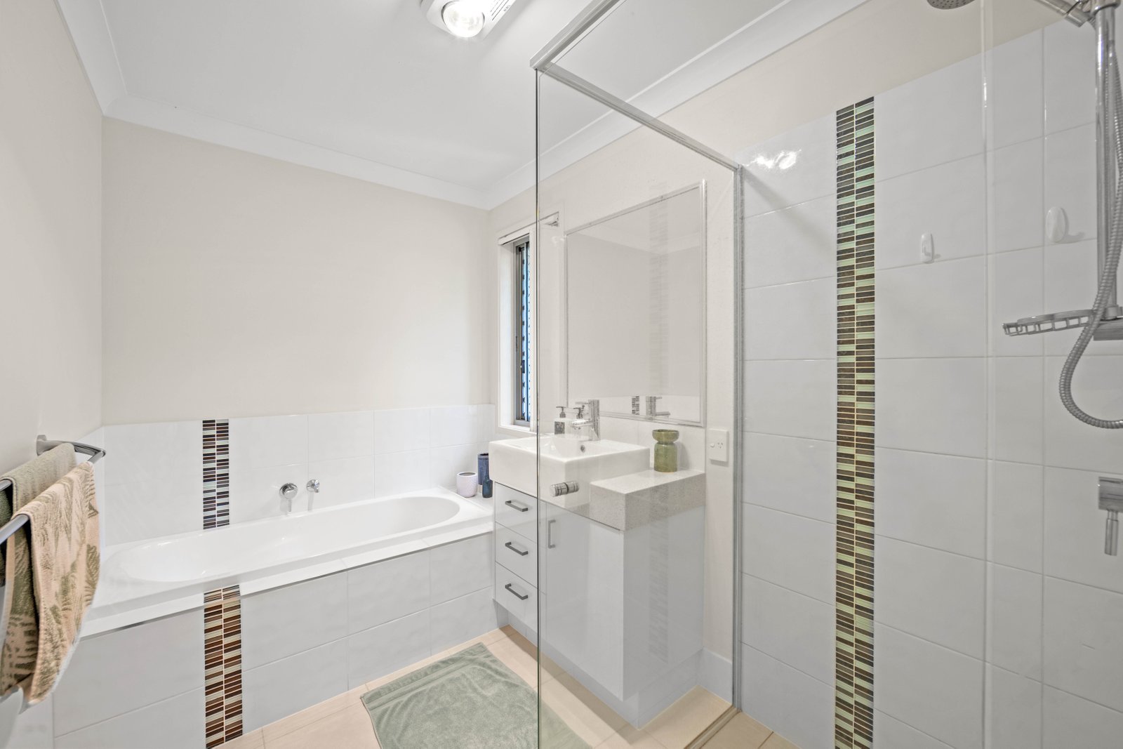 19a Culgoora Crescent REEDY CREEK 6