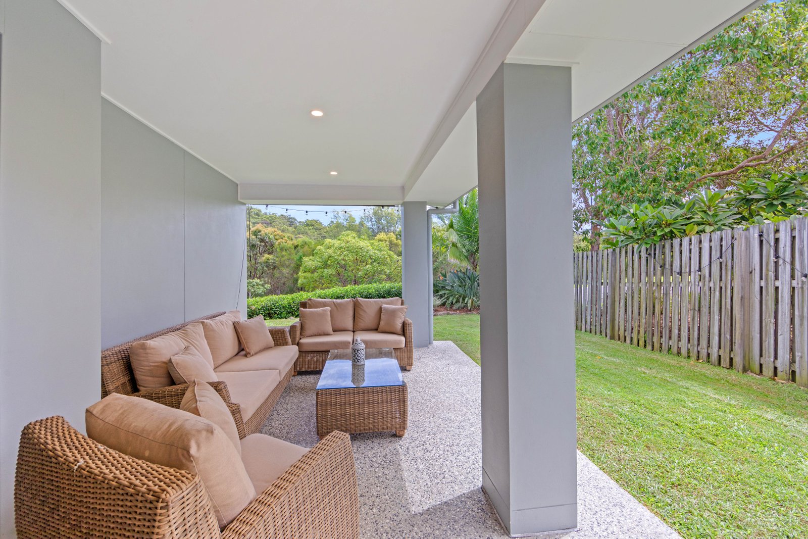 19a Culgoora Crescent REEDY CREEK 10