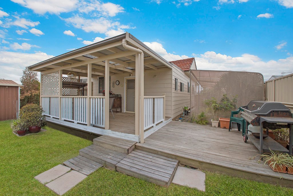 19A DALWOOD RD  EAST BRANXTON 15