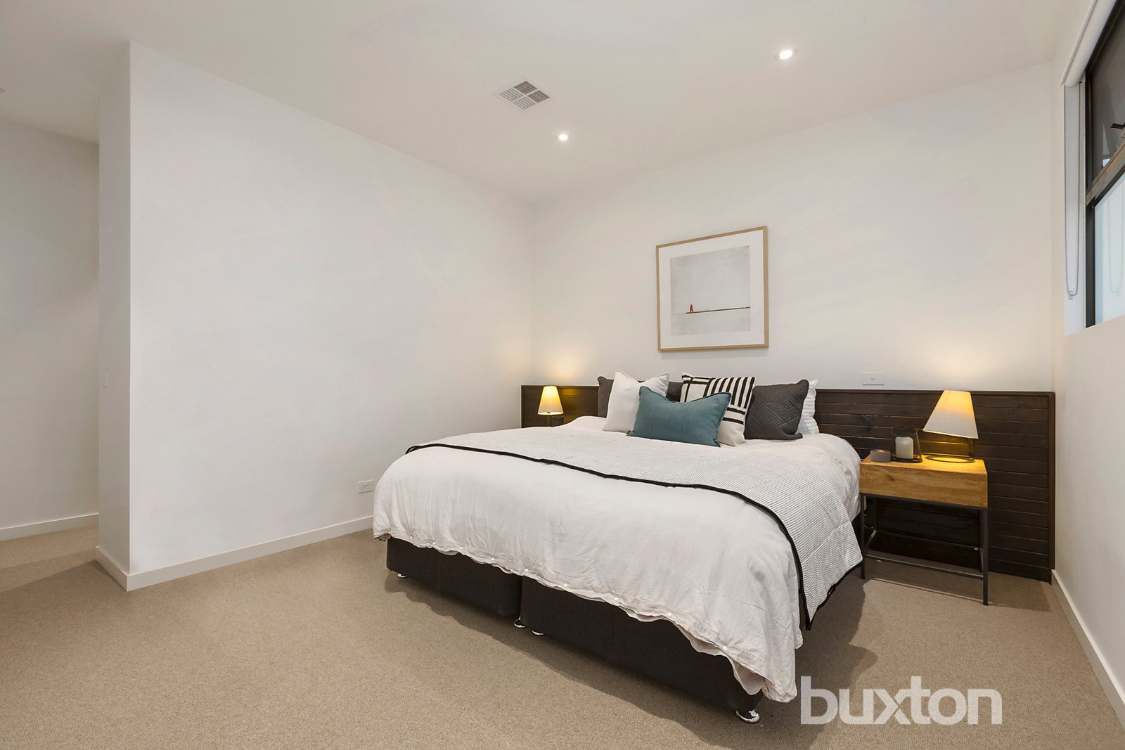 Gallery: 19a Heath Crescent