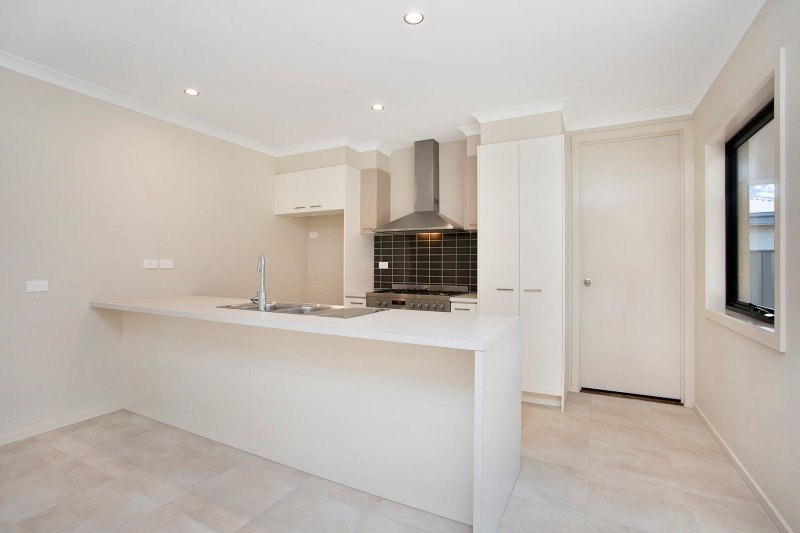 1/9a Norfolk Street BENDIGO 4