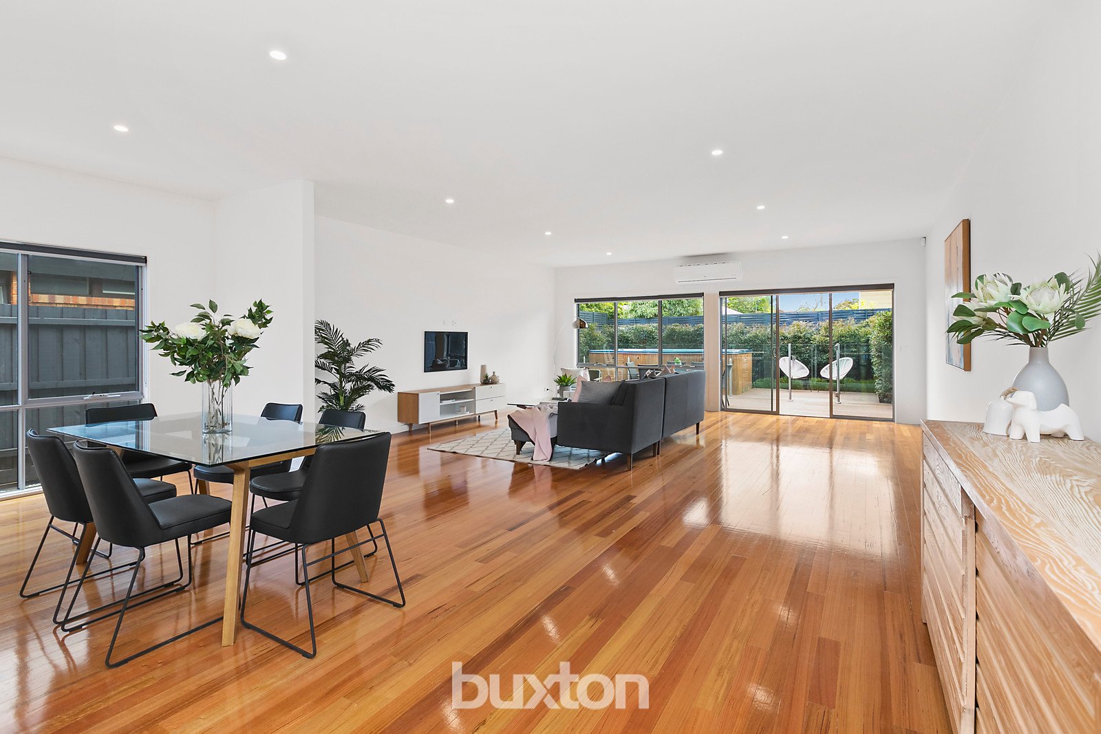 Gallery: 19a Reno Road