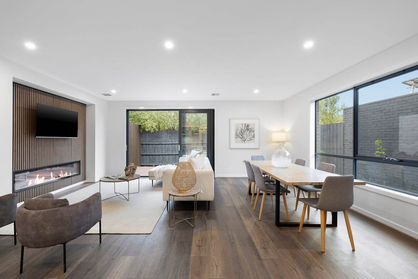 Gallery: 19A Sandra Grove