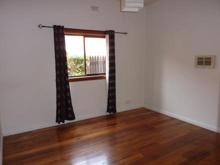 Gallery: 19A Spring Road