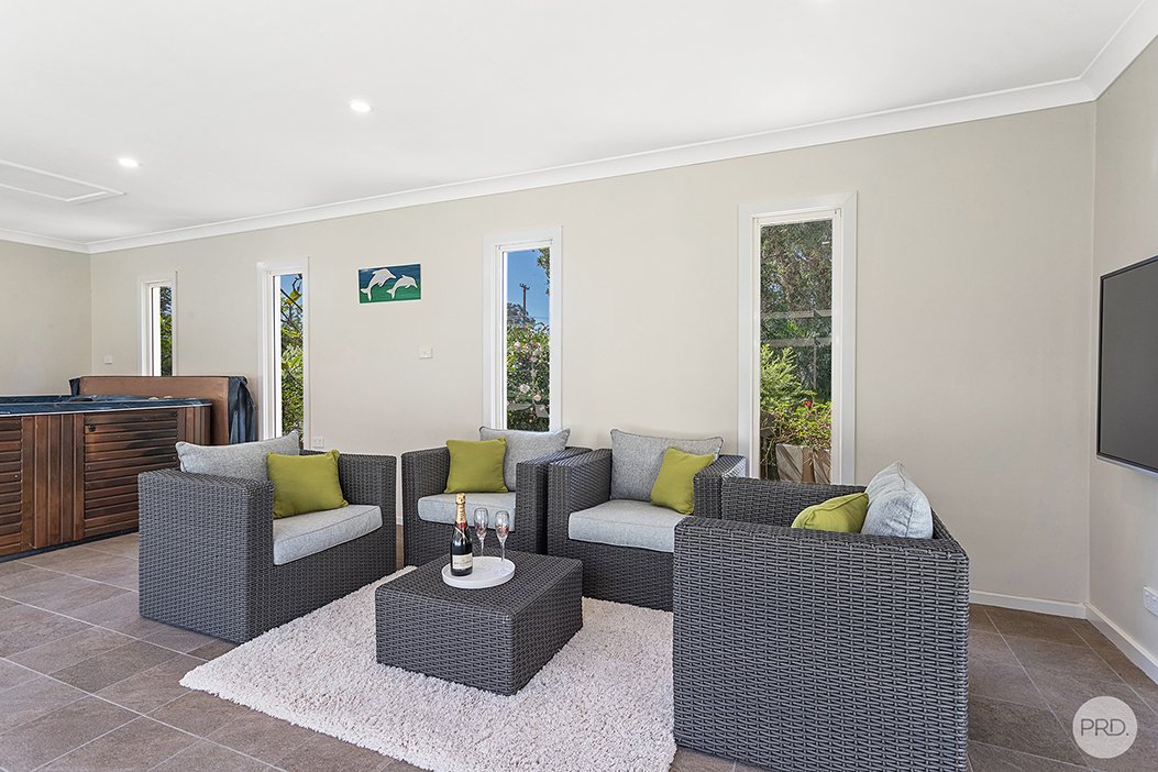 19a Tanilba Ave  TANILBA BAY 32