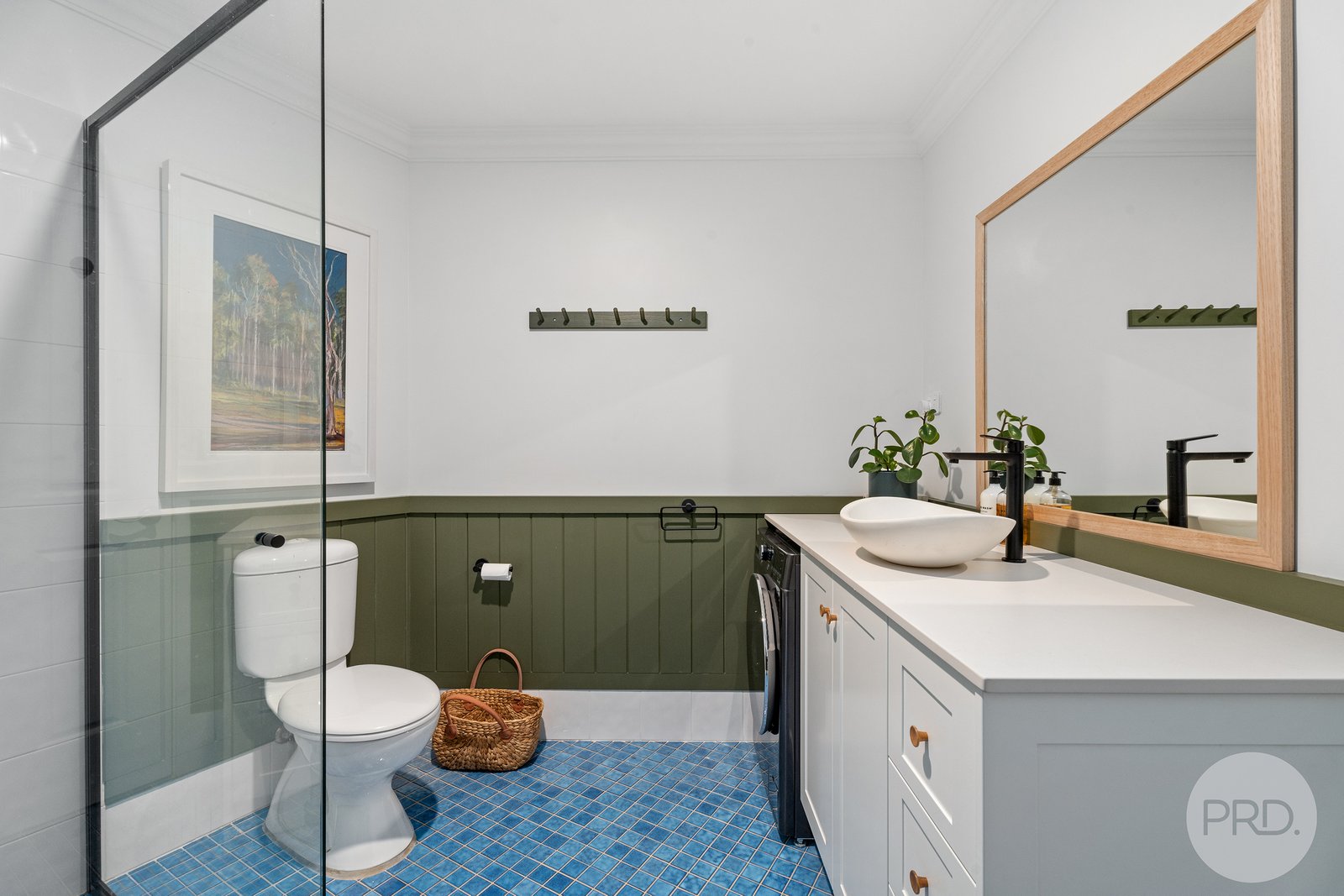 19A Tingara Road (access between 69 & 71 Wallawa Road)  NELSON BAY 24