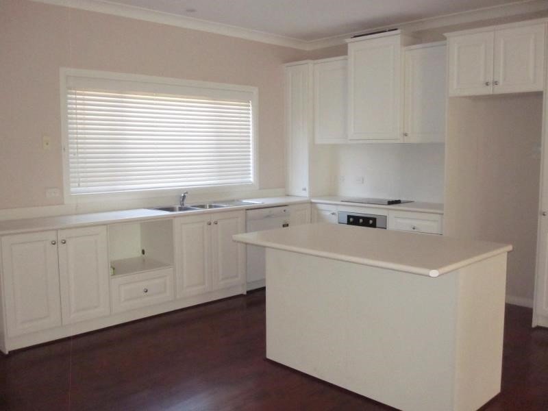 19a Wilburtree Street TAMWORTH 2