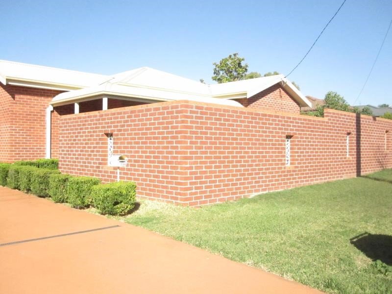 19a Wilburtree Street TAMWORTH 9