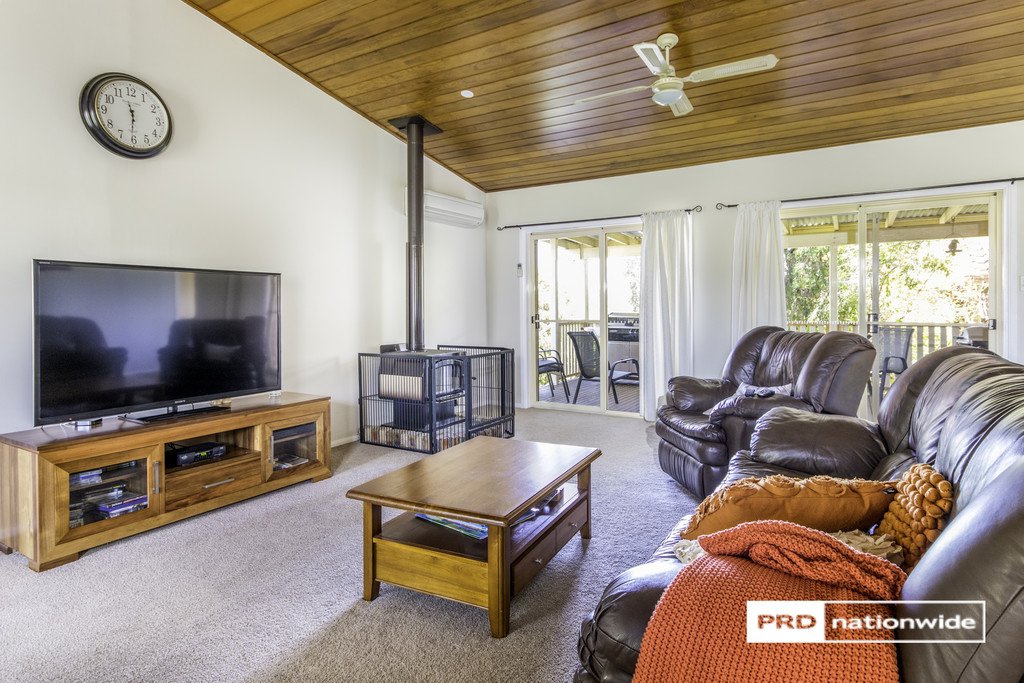 19B Bandalong Street TAMWORTH 5