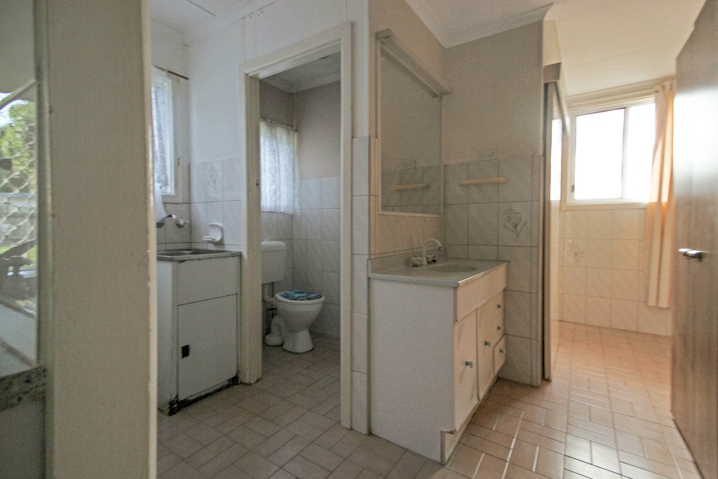 19b Bay Street DUNBOGAN 4