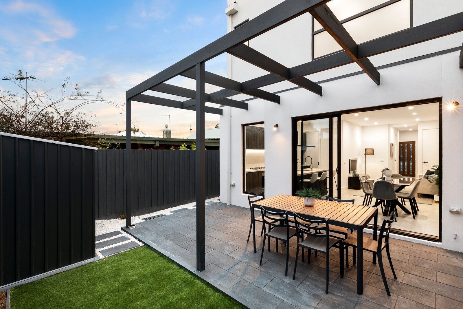 Gallery: 19B Berry Avenue