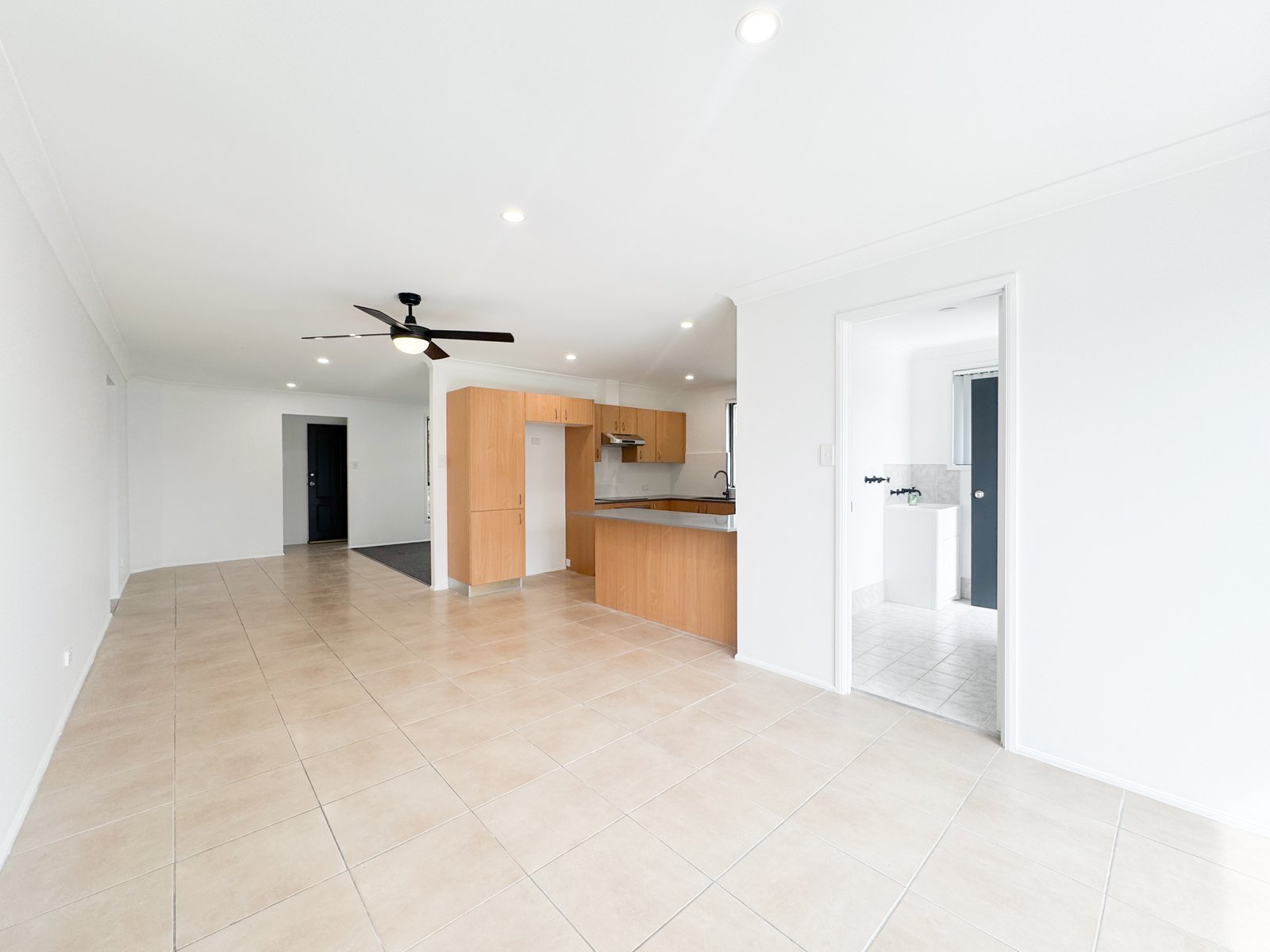 19B Cabin Close SALAMANDER BAY 6