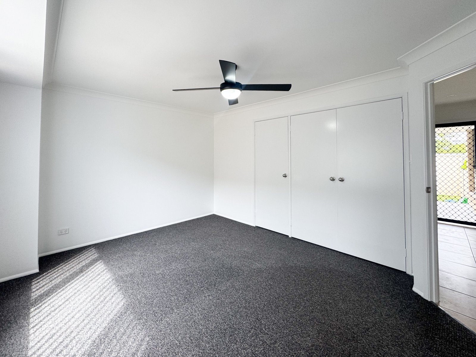 19B Cabin Close SALAMANDER BAY 9