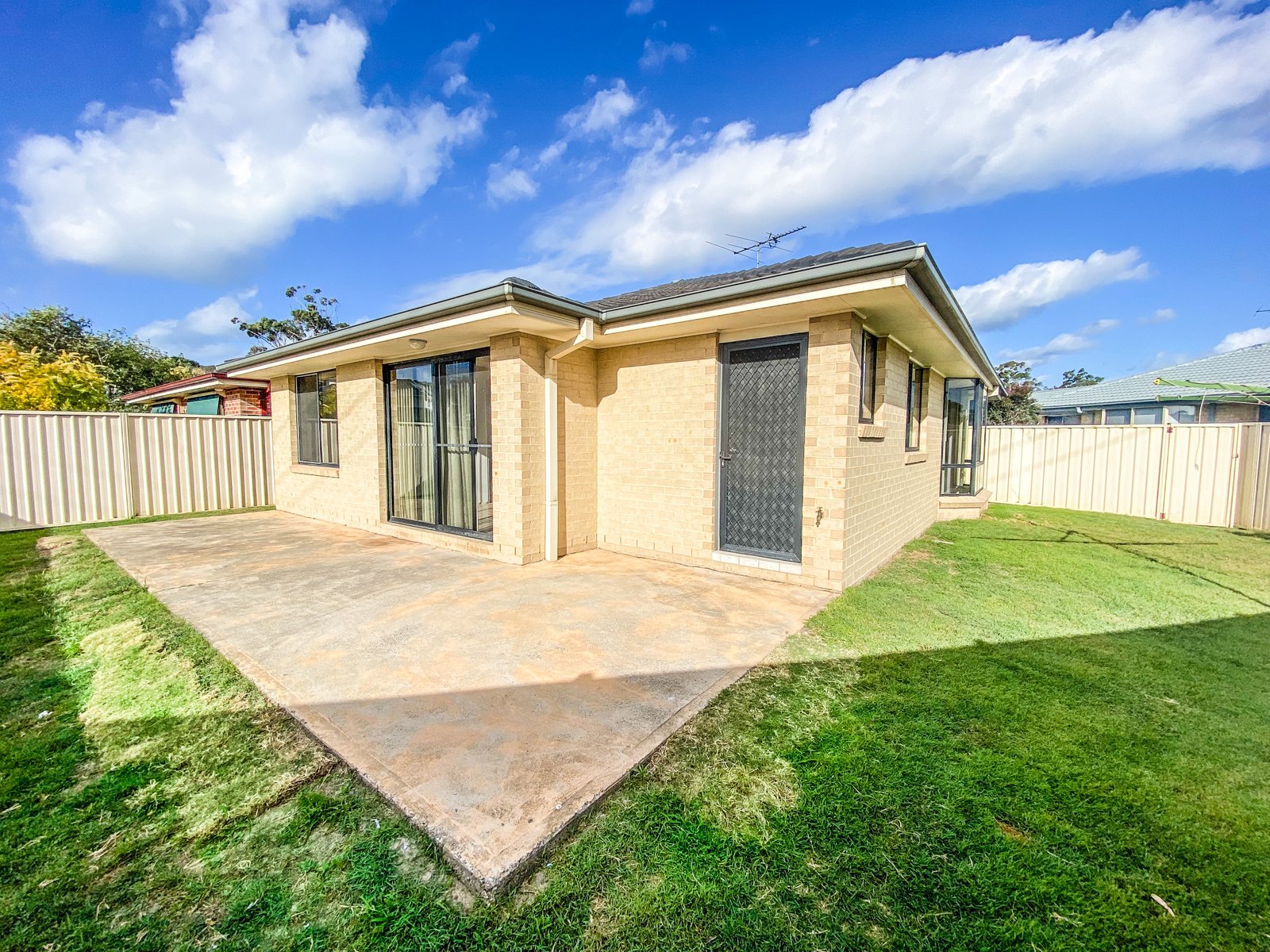 19B Cabin Close SALAMANDER BAY 19