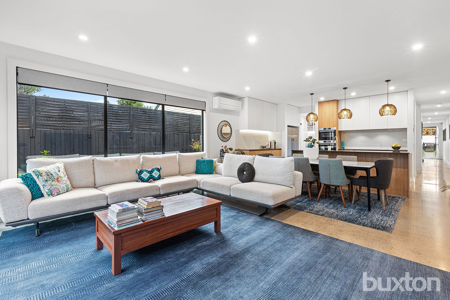 Gallery: 19B Davie Avenue