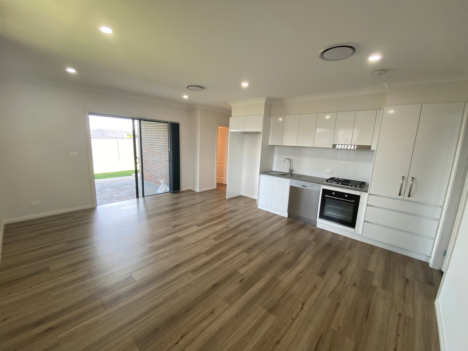 19b Ibis Street TAMWORTH 8