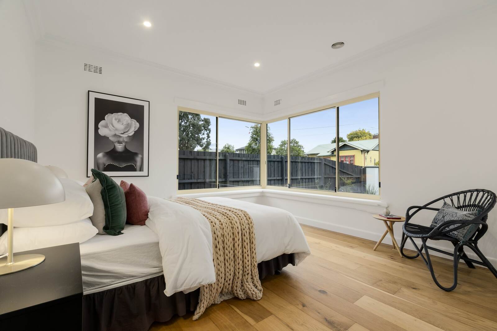 Gallery: 19B Warland Road