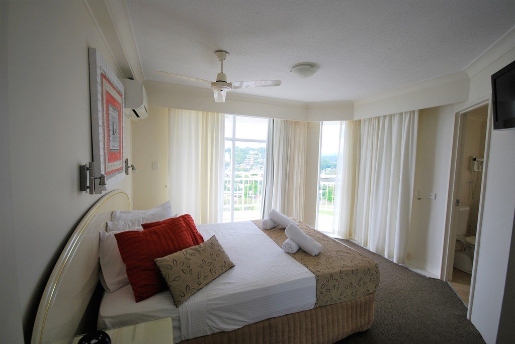 19C Second Ave BURLEIGH HEADS 3