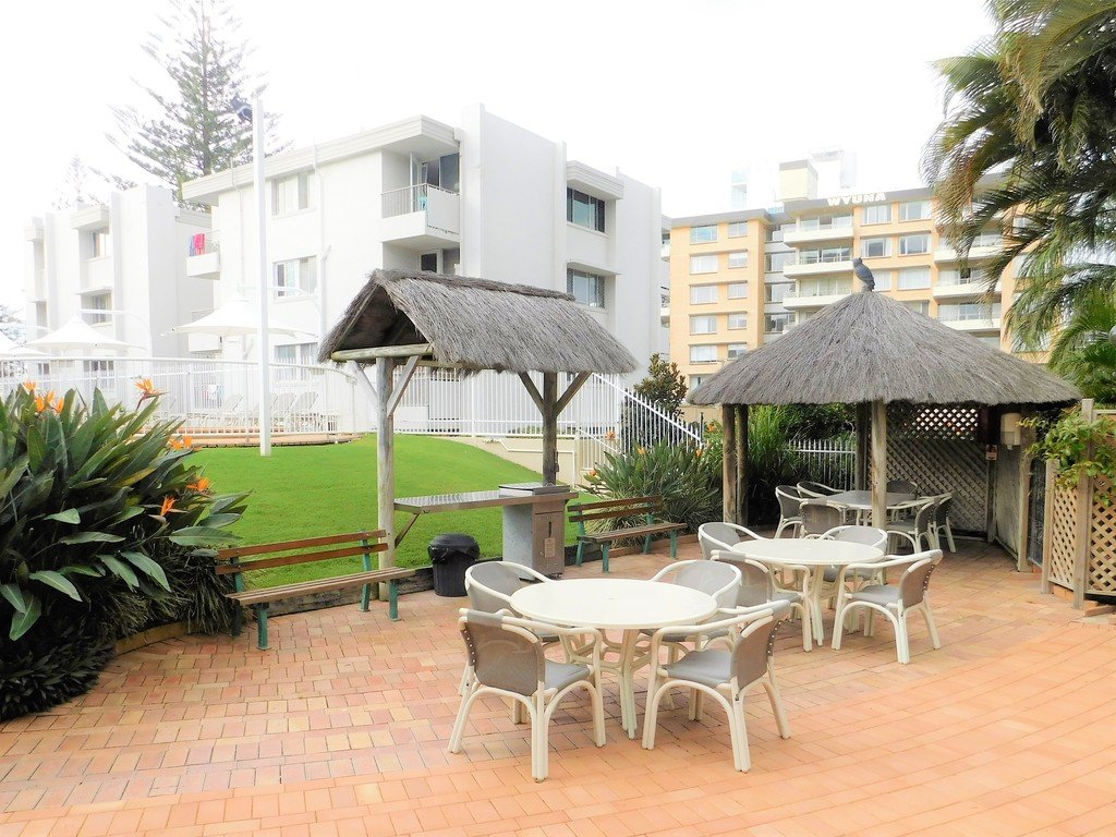 19C Second Ave BURLEIGH HEADS 12