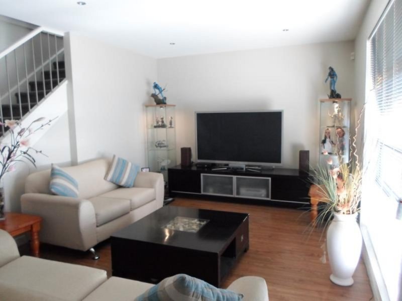 Gallery: 1A Acacia Court